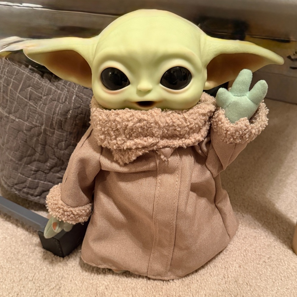 Star Wars Mandalorian Grogu (The Child)